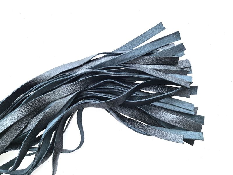 Premium Leather Flogger – Durable, Handmade BDSM Whip for Sensual Play