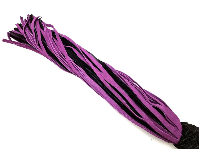 Premium Leather Flogger – Durable, Handmade BDSM Whip for Sensual Play