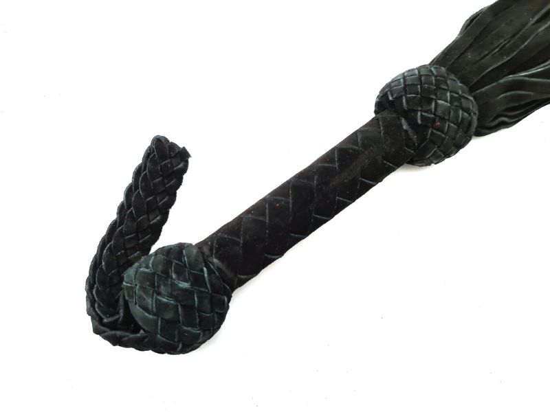 Premium Leather Flogger – Durable, Handmade BDSM Whip for Sensual Play