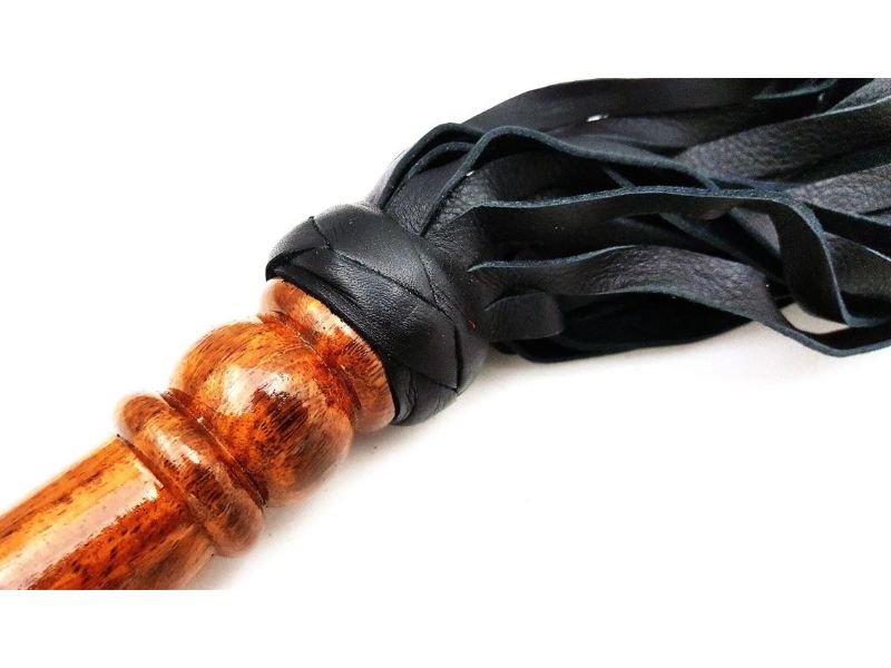 Premium Leather Flogger – Durable, Handmade BDSM Whip for Sensual Play